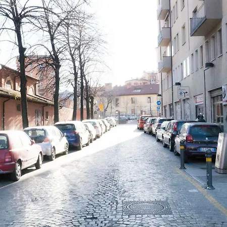 Casa Bella Lumiere شقة بولونيا