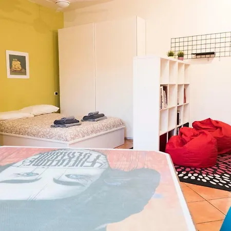 Casa Bella Lumiere ボローニャ